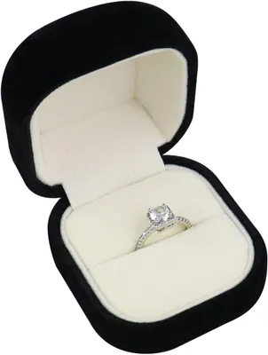Imagen del producto de Caja para anillos de terciopelo , de forma elíptica, con cierre magnético, ideal para anillos de compromiso y alianzas