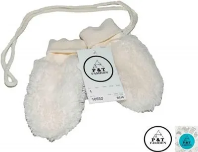 Produktbild von P&T Baby Fäustlinge mit Schnur, Teddy, Ecru, 6-12 Monate, 100% Polyester, Mikrofleece, ideal für Winter, mit Bündchen für sicheren Sitz