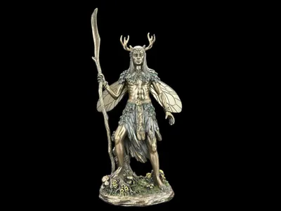 Productafbeelding van Vleugelelf van de Druïde – Decoratieve figuur in bronskleur, met de hand beschilderd, 13 cm × 9 cm × 27 cm, modelnummer WU77896A4