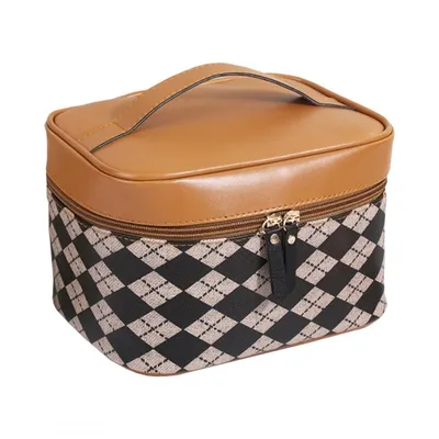 Produktbild von Faltbare Kulturtasche für Frauen, schwarz mit geometrischem Muster, weiches, rutschfestes Material, 120 x 220 x 135 mm