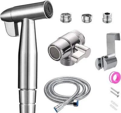 Produktbild von Famanu Handdusche Bidetset mit Edelstahl, Schlauch, Halter und Wasserhahnadapter
