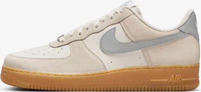 Produktbild von Nike Air Force 1 '07 LV8 "Phantom Gum Yellow", Größe: 43