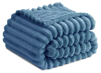 Produktbild von Weiche Decke Himmelblau - 130x150 cm Fleece Decke für Couch