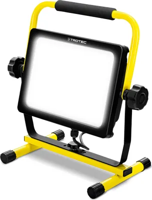 Produktbild von TROTEC LED-Baustrahler PWLS 10-150 Baulampe Arbeitsleuchte Innen- und Außenbereich Werkstatt | Garage | Baustelle | Schuppen 13.500 lm