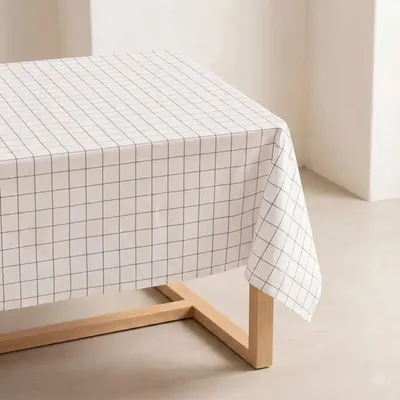 Obrázok produktu pre GAMUSI BASTO Bavlnený obrus s reliéfnym kockovaným vzorom – Elegantné stolové prádlo – Biela – 150 x 200 cm