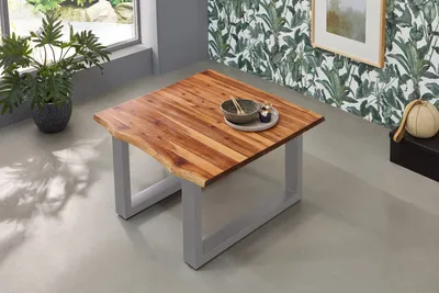 Produktbild von Couchtisch Baumkante 80 x 80 cm Akazie cognacfarben silber ESRA