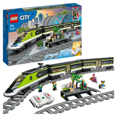 Zdjęcie produktu dla LEGO City Ekspresowy pociąg pasażerski, Zabawka dla Dziecka do Budowania Zdalnie Sterowanej Kolejki dla Dzieci, Lokomotywa, Wagony, 24 odcinki torów i 6 minifigurek, Prezent dla 7-latka, 60337