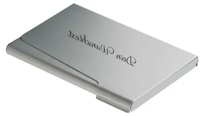 Produktbild von Visitenkartenetui aus Metall mit Gravur in Silber