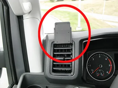 Produktbild von Brodit ProClip Fahrzeughalter 805304 - Linksbefestigung - MAN TGE 19-24, Volkswagen Crafter 17-24, Volkswagen Crafter 17-23 und weitere