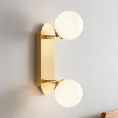 Produktbild von home24 Wandleuchte - Messing - Gusseisen / Milchglas