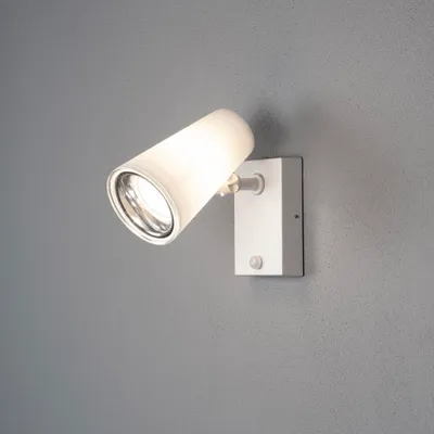 Produktbild von Konstsmide Fano Wandleuchte Spot mit Bewegungsmelder grau/weiss, 1xE27 Sockel, max 1x25W, 240V,Aluminium/Kunststoff, 7873-250