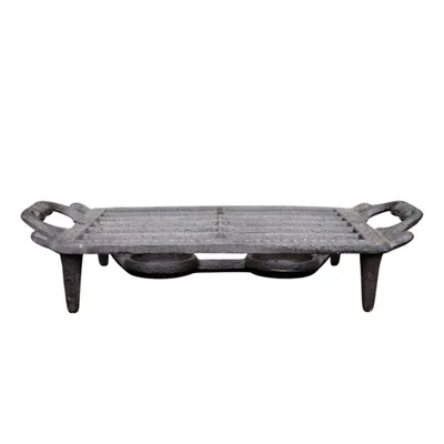 Produktbild von Rechteckiges Rechaud Stövchen aus massivem Gusseisen antikbraun Landhausstil 28,5x15,5x5 cm