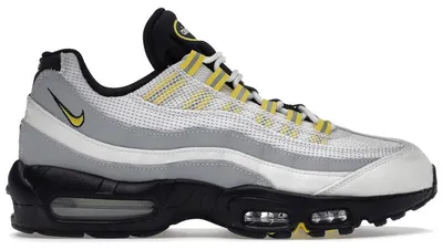 Immagine prodotto di Nike Air Max 95, colore Wolf Grey e Tour Yellow, taglia EU 41