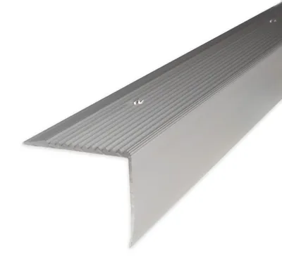 Produktbild von PROVISTON Treppenkante | 42 x 50 x 2500 mm | Treppenkantenprofil Treppenwinkel Winkelprofil Kombiwinkel Aluminium eloxiert Silber Gebohrt