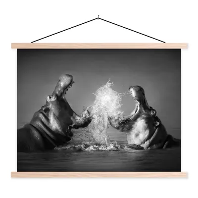 Produktbild von MuchoWow® Textilposter Tiere - Nilpferd - Wasser - Schwarz - Weiß 40x30 cm mit holzfarbenen Rahmen - Bilder
