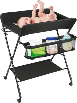 Productafbeelding van Baby commode - Aankleedtafel - Baby verzorgen - Inklapbaar en mobiel - 80 x 66 x 98 cm - Zwart