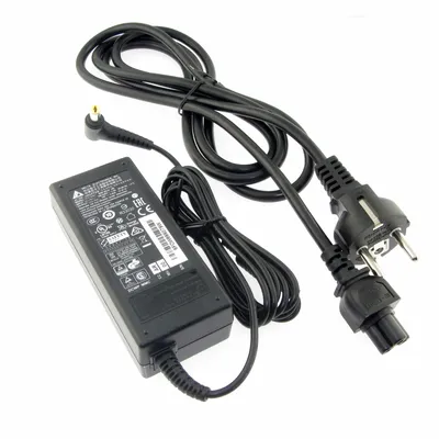 Produktbild von Acer TravelMate P243-M Original Netzteil 65 Watt