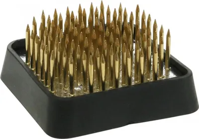 Produktbild von Steckigel Kenzan Quadratisch Messing Ikebana Blumenstecker 40x40mm
