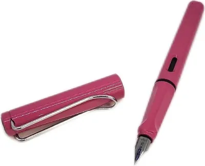 Zdjęcie produktu dla Szkolne pióro wieczne LAMY w kolorze różowym safari (szerokość stalówki/ołówka: EF)