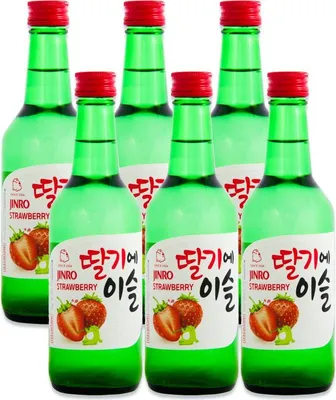 Produktbild von [ 6x 360ml ] HITEJINRO Soju Jinro Strawberry / Soju mit Erdbeergeschmack Alc. 13% vol.