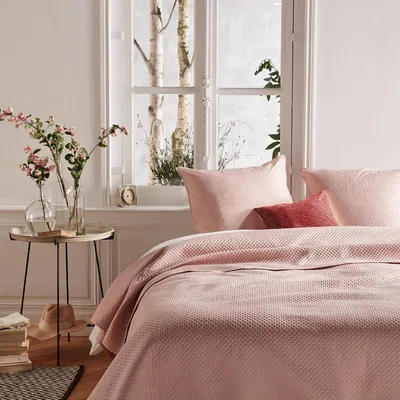 Obrázok produktu pre Prehoz na posteľ 240 x 260 cm + 2 obliečky na vankúš 60 x 60 cm