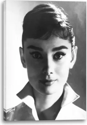 Produktbild von Leinwandbild (70x100cm): Audrey Hepburn, echter Holz-Keilrahmen inkl. Aufhänger, handgefertigt in Deutschland