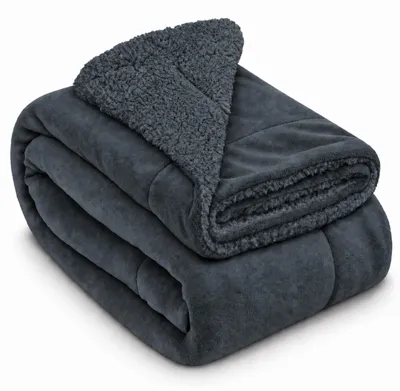 Produktbild von Beautissu Alina Sherpa Kuscheldecke, 150x200cm, Anthrazit, pflegeleicht