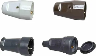 Produktbild von Kunststoff-Schutzkontakt-Schalenkupplung IP20, arktis-wei
