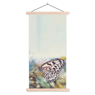 Produktbild von MuchoWow® Textilposter Schmetterling - Blumen - Frühling 40x80 cm mit holzfarbenen Rahmen - Wohnzimmer