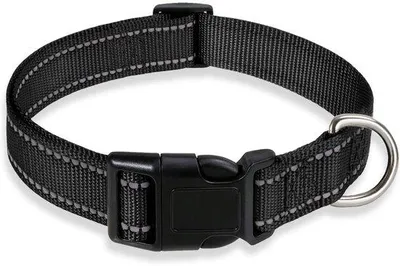 Immagine prodotto di Collare in nylon con fibbia, riflettente, regolabile, per cani di taglia piccola, media e grande, nero, taglia M (35-50 cm)