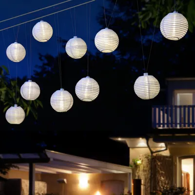 Produktbild von LED Lichterkette LAMPIONS - 20 warmweiße LED - L: 5,7m - 8 Leuchtfunktionen - Außentrafo - weiß