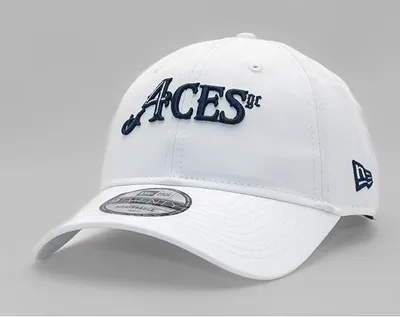 Zdjęcie produktu dla Czapka z daszkiem New Era - LIV Golf 9TWENTY - 4Aces - Biała