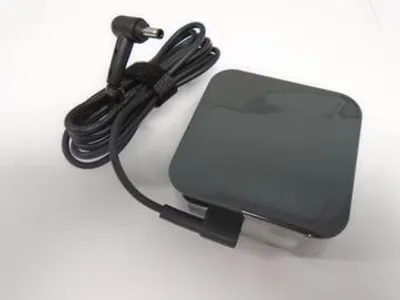 Image de ASUS 0A001-00446900 Netzteil & Spannungsumwandler Indoor 65 W Schwarz (0A001-00446900)