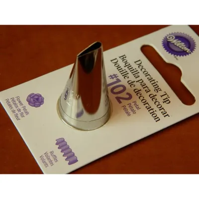 Produktbild von Wilton Decorating Tip #102 Petal Carded