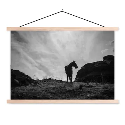 Produktbild von MuchoWow® Textilposter Pferd - Wolken - Wiese 60x40 cm mit holzfarbenen Rahmen - Bilder