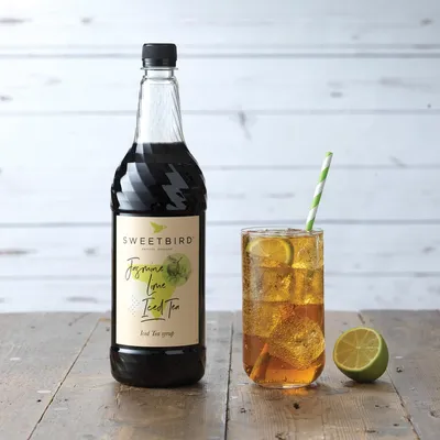 Zdjęcie produktu dla Syrop do mrożonej herbaty Sweetbird Jasmine Lime Iced Tea, 1 l