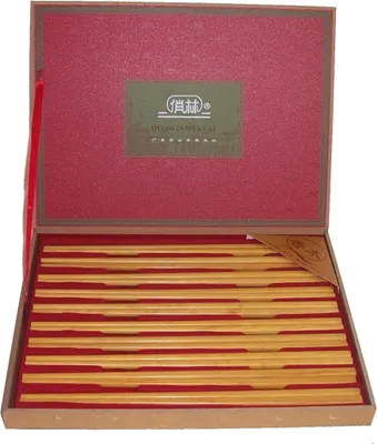 Produktbild von 006 Edles Asia Essstäbchen Set in roter Geschenkebox 10 Paar