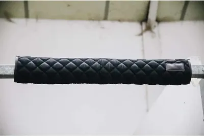 Produktbild von Kentucky Horsewear Kopfschutz für die Boxentür Schwarz