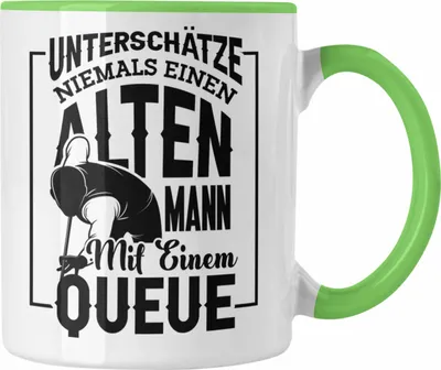 Produktbild von Trendation - Billard Pool Tasse Geschenk Unterschätze Niemals Einen Alten Mann Mit Einem Queue  (Grün)
