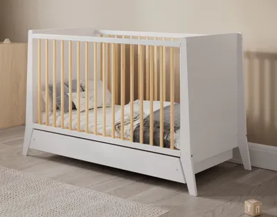 Obrázok produktu pre Detská posteľ Cosmo 60x120 cm so zásuvkou a zábradlím Biela - Borovica