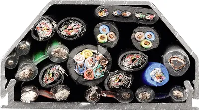 Produktbild von Hama Aluminium Cable Duct, silver, Aluminium, Silber