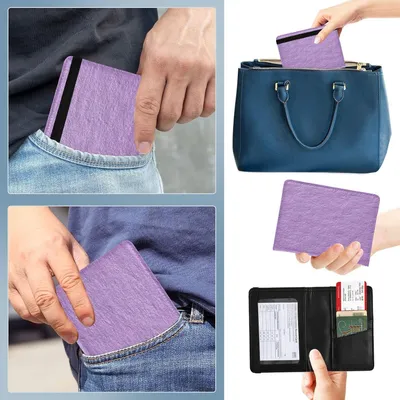 Produktbild von Reisepasshülle aus violettem Leder