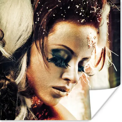 Produktbild von MuchoWow® Poster Frau - Gold - Weiß 50x50 cm - Wohnzimmerdekoration