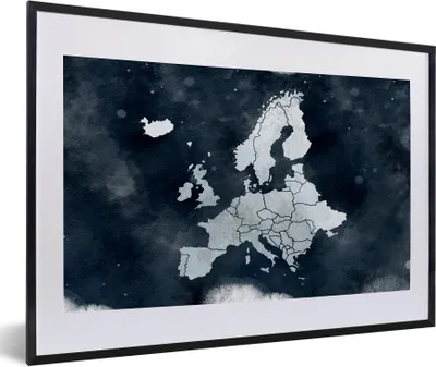 Produktbild von MuchoWow® MuchoWow® Gerahmtes Poster Europa-Karte - Aquarellfarbe - Blau 60x40 cm - Poster mit zchwarzem Bilderrahmen - Schlafzimmer - Plakat in Rahmen - Drucken