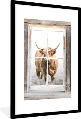 Produktbild von MuchoWow® Gerahmtes Poster Schottische Highlander - Ausblick - Winter - Nebel 60x90 cm - Poster mit Schwarzem Bilderrahmen Wandposter Rahmen Foto Bilder - Dekoration - Wandposter Wohnzimmer - Hochwertig