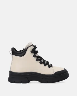 Produktbild von Beige Damen-Ankle-Boots aus Leder im sportlichen Stil Beige Damen-Ankle-Boots aus Leder im sportlichen Stil 37