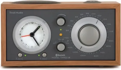 Produktbild von Tivoli Audio Model Three BT Uhrenradio, MP3-Wiedergabe, Bluetooth Docking