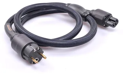 Produktbild von Hochwertiges C13-Netzkabel mit Ferritkern, 1,5 Meter