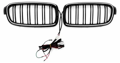 Productafbeelding van Radiateurgrille. Verlichte niergrills met LED-verlichting voor BMW 3-serie F30 F31, modeljaren 2011-2019, met dubbele strepen.