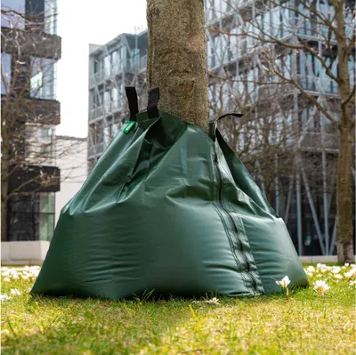 Produktbild von STIER Wassersack für Bäume 56 Liter 92 x 88 cm, Bewässerungssack für Bäume, Bewässerungsbeutel für die Tröpchenbewässerung